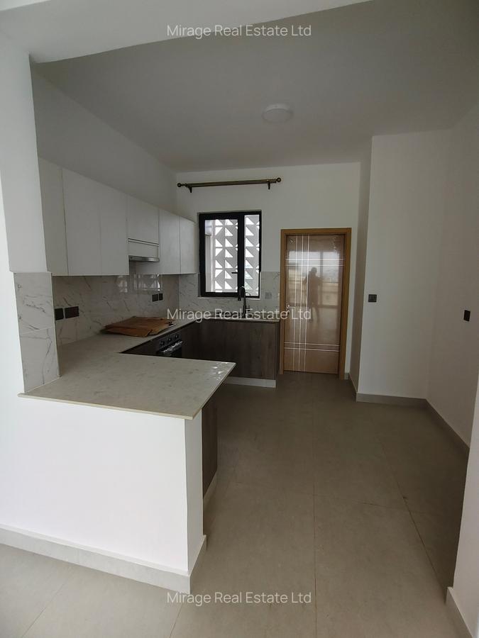 2 Bed Apartment with En Suite in Brookside - 14