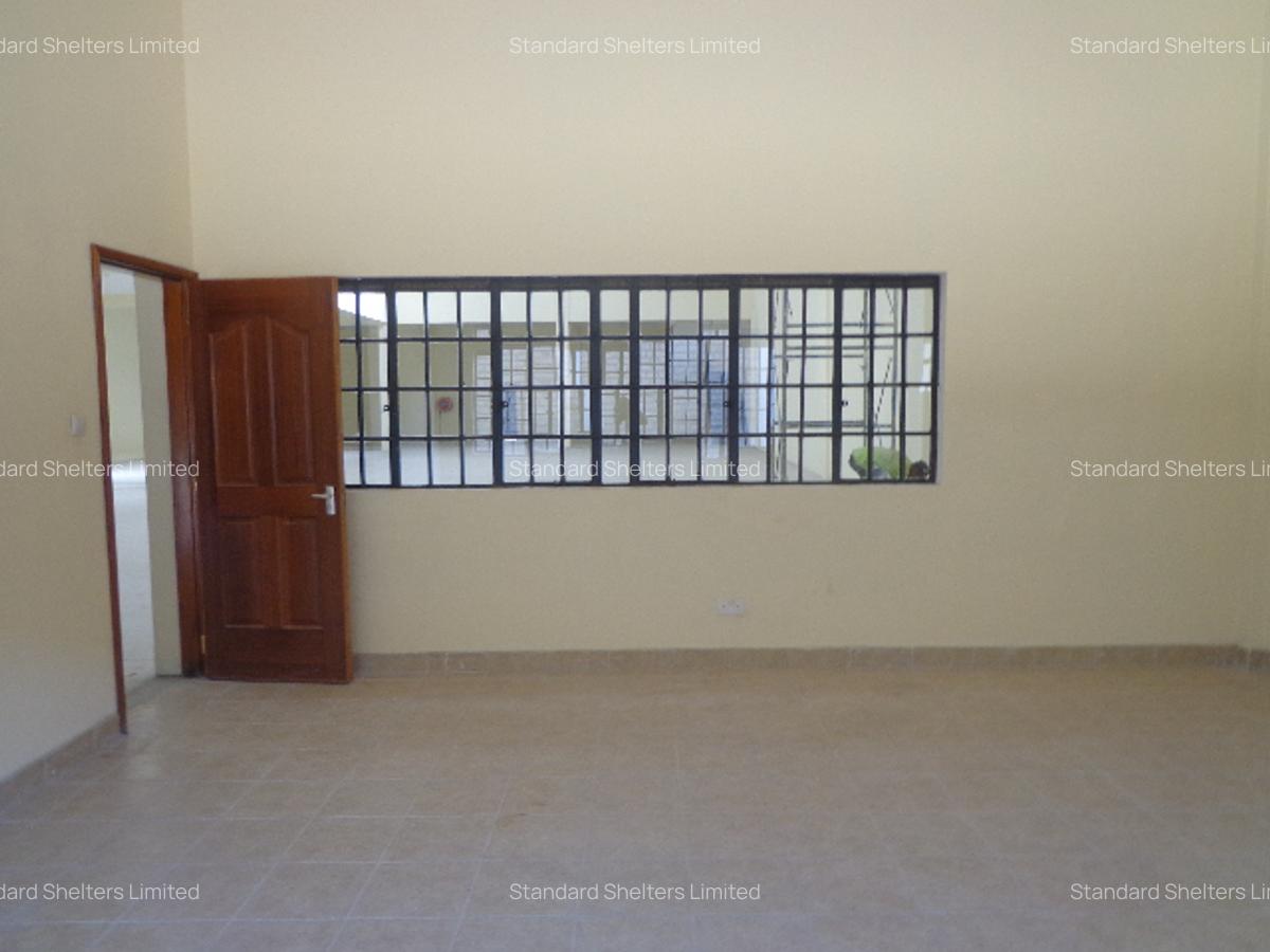 10,588 ft² Warehouse with Backup Generator in Embakasi - 5