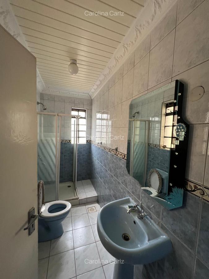 5 Bed House with En Suite in Loresho - 9