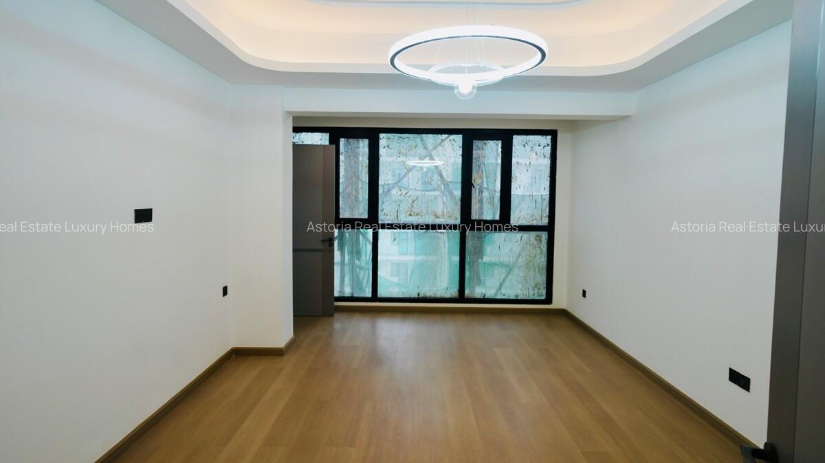 3 Bed Apartment with En Suite at 2026-107 - 20