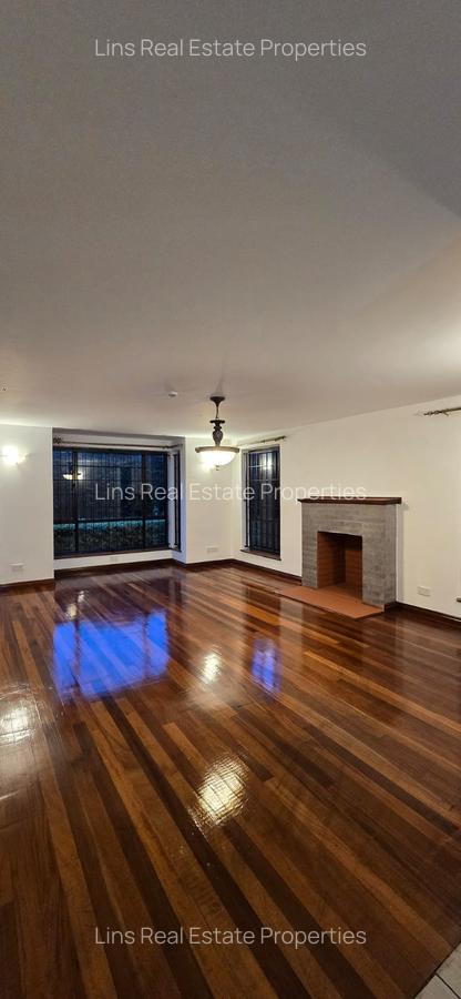 4 Bed Townhouse with En Suite in Runda - 13