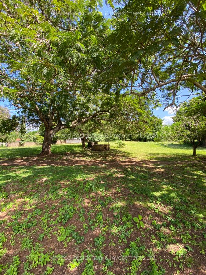 2 ac Land in Nyali Area - 8
