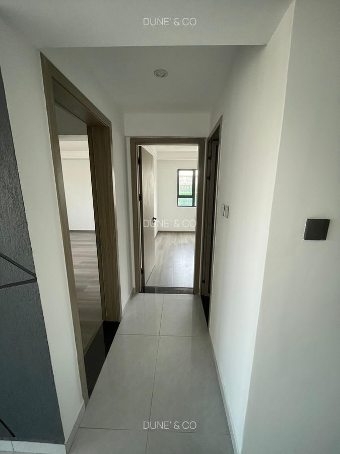 Serviced 2 Bed Apartment with En Suite in Westlands Area - 11