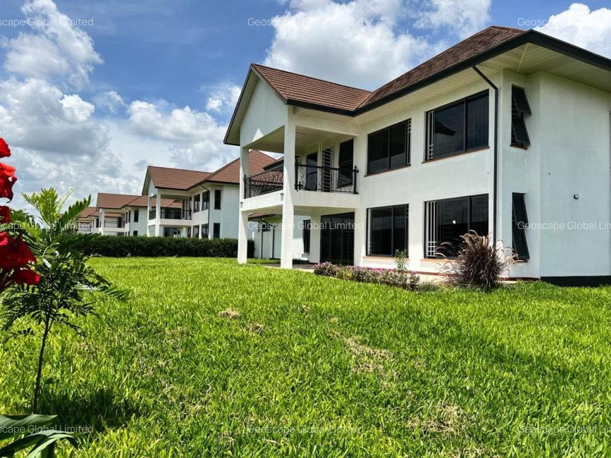 4 Bed House with En Suite in Kiambu Road - 1