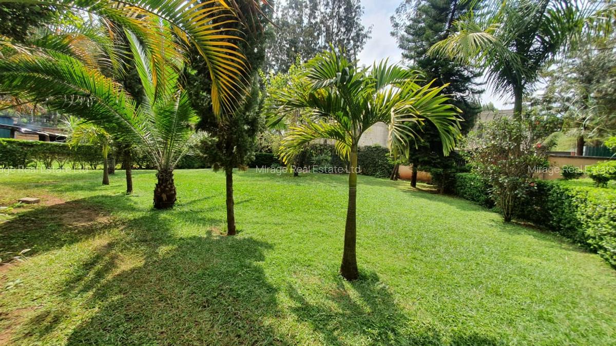 4 Bed House with En Suite in Karen - 2