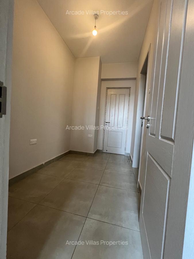 2 Bed Apartment with En Suite in Kileleshwa - 14