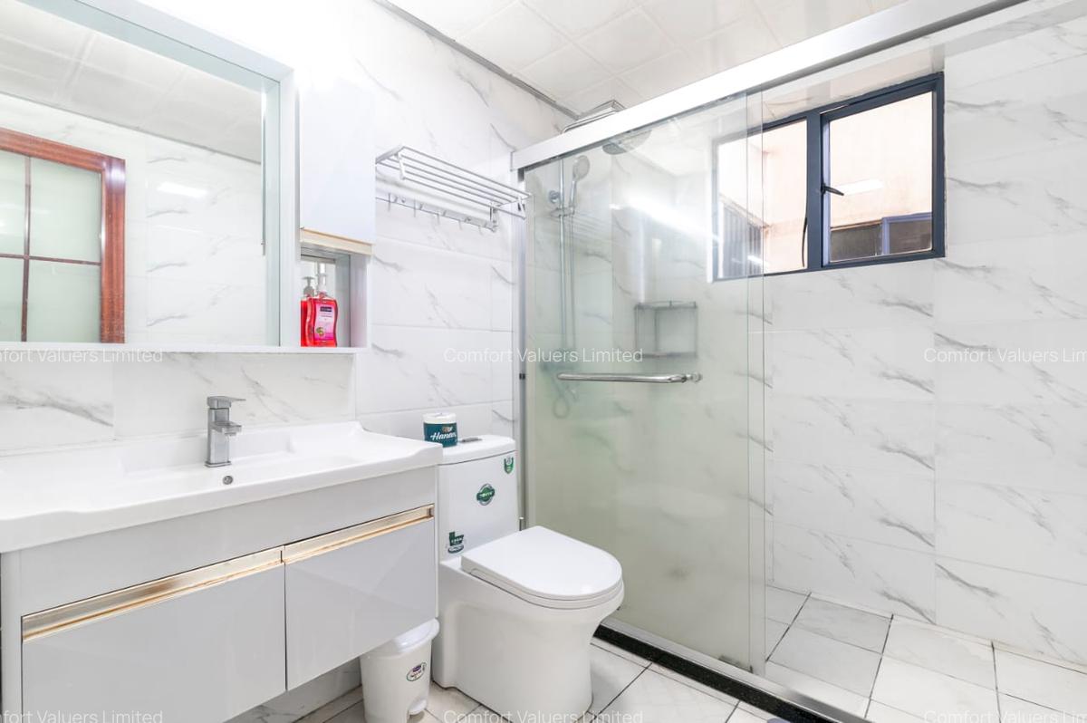 Serviced 3 Bed Apartment with En Suite at Kilimani - 16