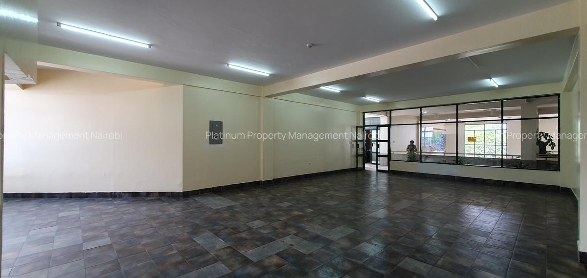 1,320 ft² Office with Backup Generator at City Park Drive - 2