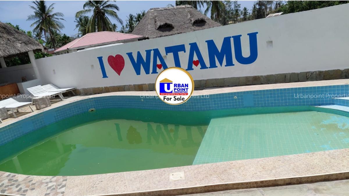 8 Bed House with En Suite in Watamu - 3