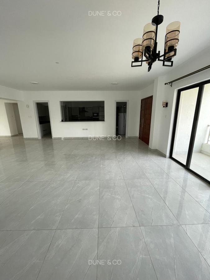 3 Bed Apartment with En Suite in Westlands Area - 3