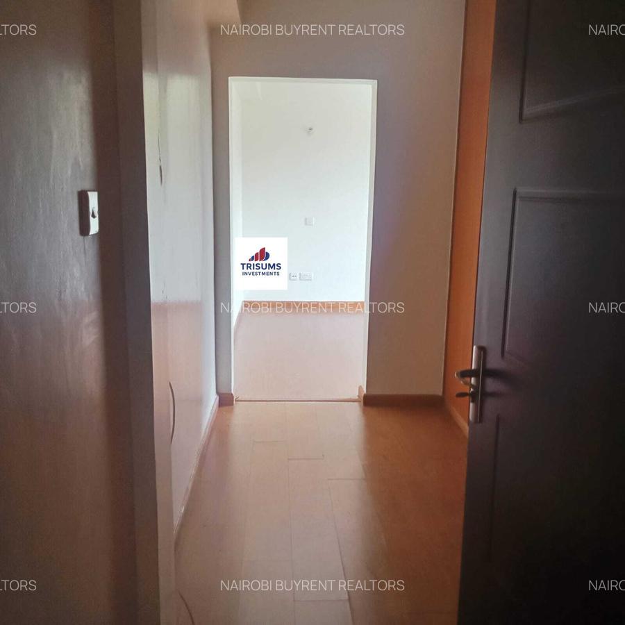 3 Bed Apartment with En Suite in Westlands Area - 12