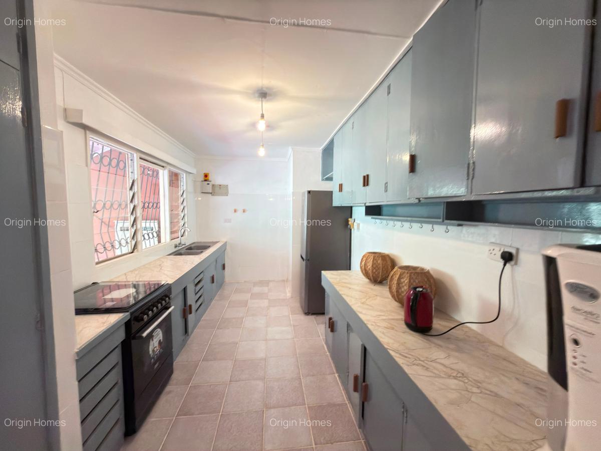 2 Bed House with En Suite at Loresho - 5