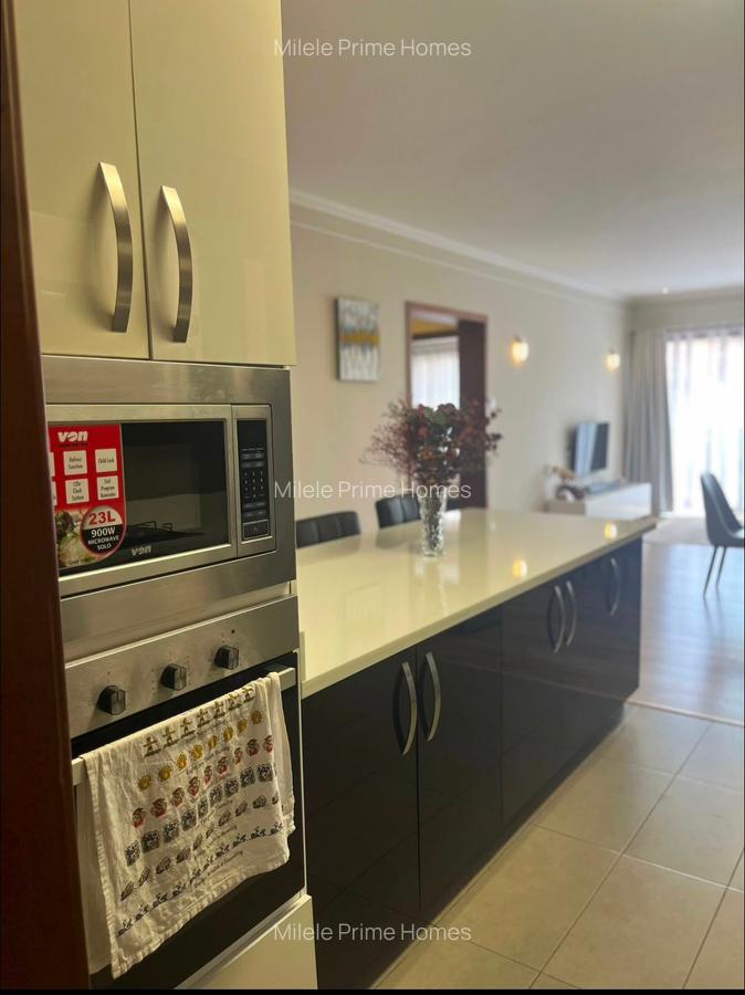 Serviced 2 Bed Apartment with En Suite at Gatundu Road - 8