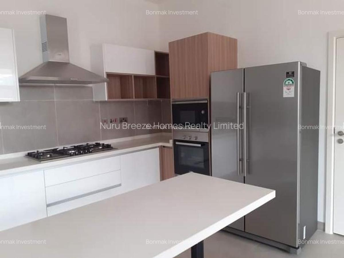 4 Bed Townhouse with En Suite at Karbaserian Avenue - 7