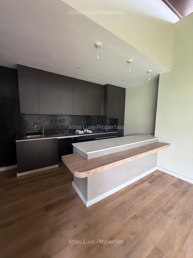 3 Bed Townhouse with En Suite in Runda - 2