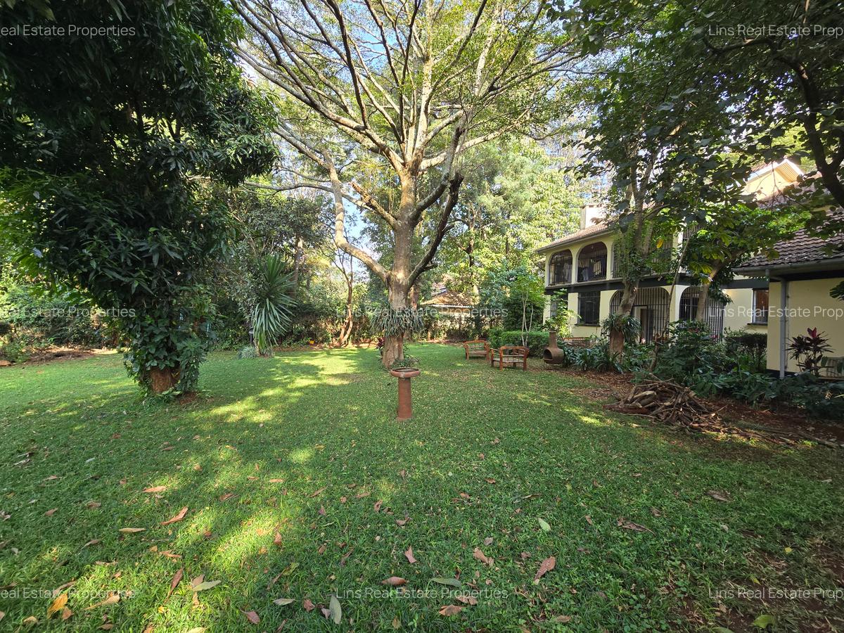 4 Bed House with En Suite in Nyari - 5