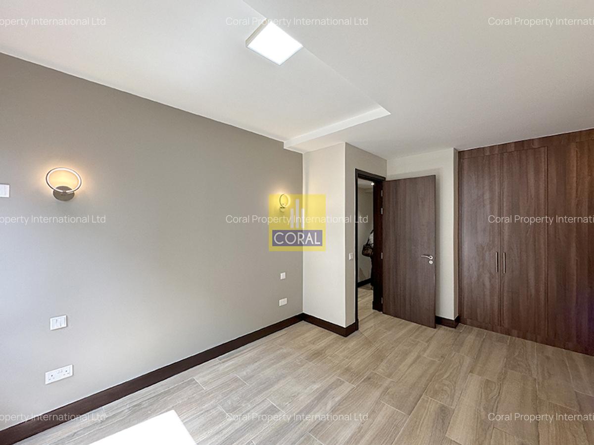 3 Bed Apartment in Parklands - 15