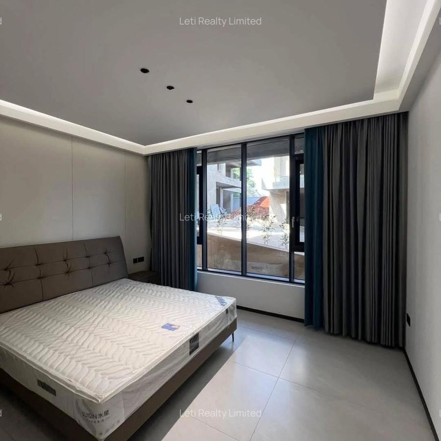 5 Bed Townhouse with En Suite in Lavington - 5