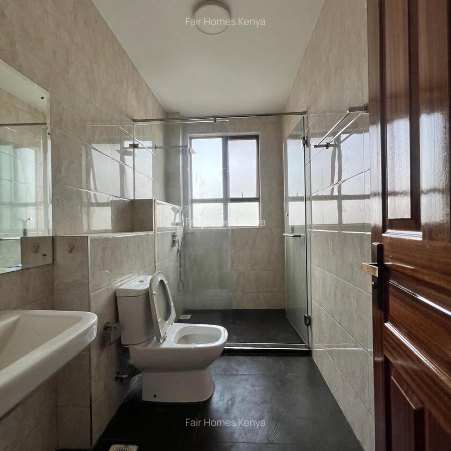 3 Bed Apartment with En Suite at Othaya Road - 11