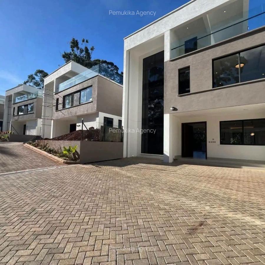 5 Bed Townhouse with En Suite in Kitisuru - 17