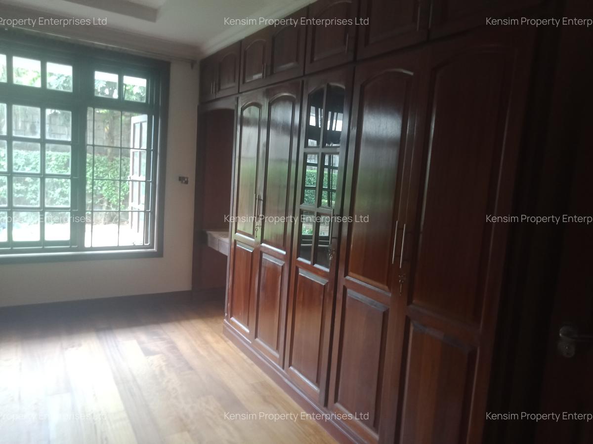 5 Bed House with En Suite in Loresho - 8