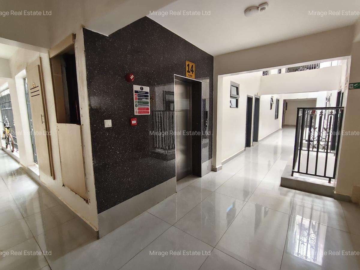 5 Bed Apartment with Staff Quarters in Parklands - 19