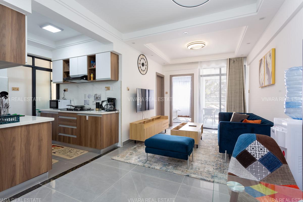 2 Bed Apartment with En Suite in Lavington - 2