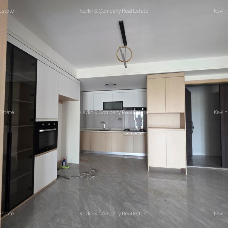 3 Bed Apartment with En Suite in Riverside - 7