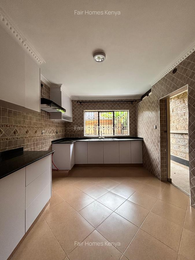 4 Bed Townhouse with En Suite at Riara Road - 15