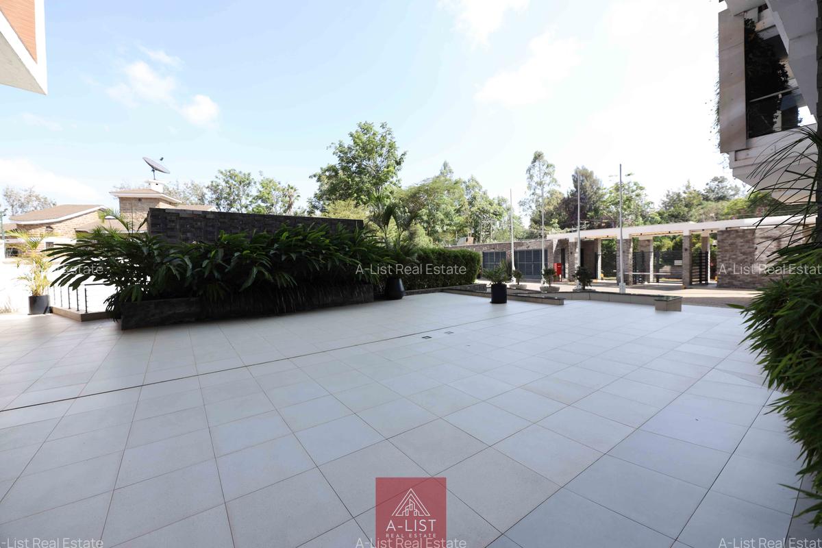 3,918 ft² Office with Service Charge Included at Lavington - 12