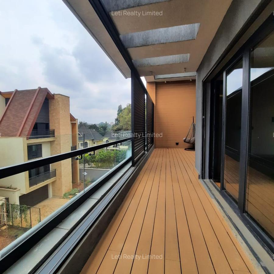 4 Bed Townhouse with En Suite in Lavington - 6