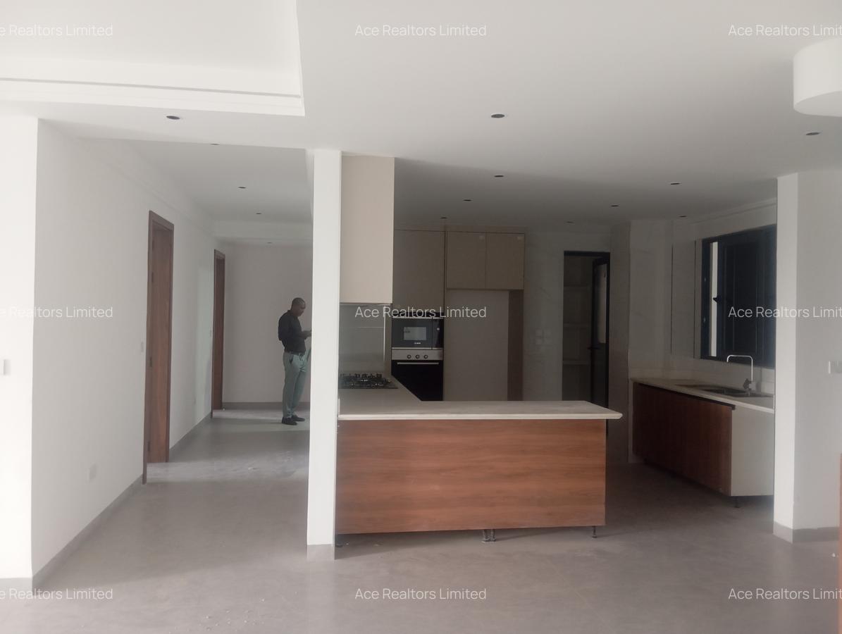 2 Bed Apartment with En Suite at Westlands - 3