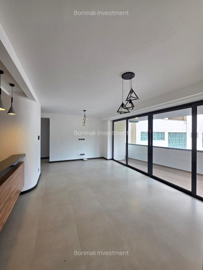 2 Bed Apartment with En Suite at Off Peponi Road - 19
