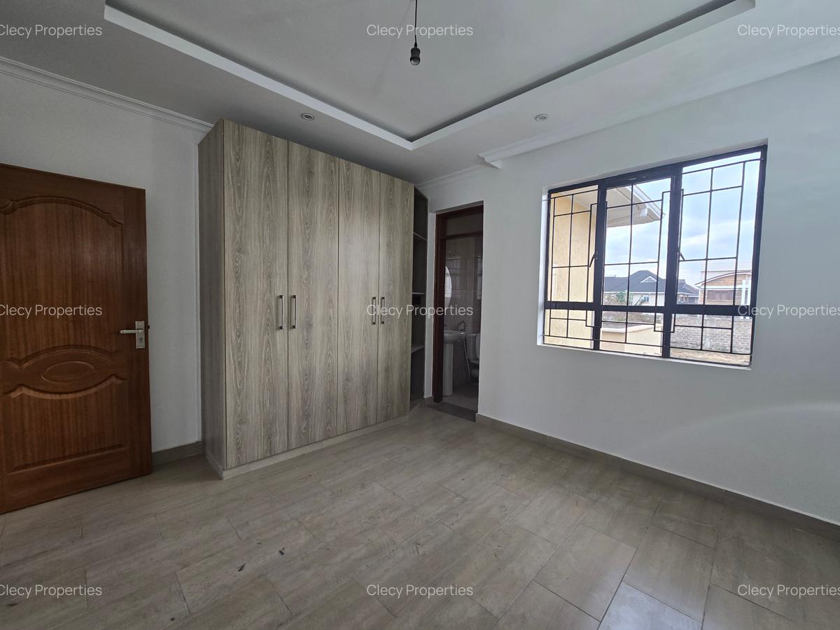 5 Bed House with En Suite at Kamakis - 10