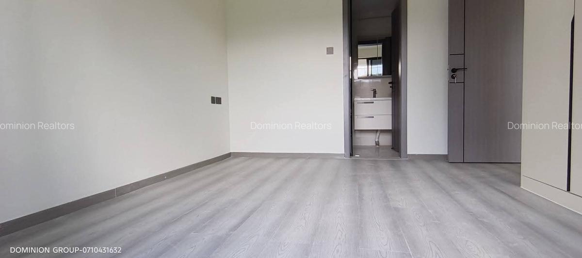 1 Bed Apartment with En Suite in Parklands - 10