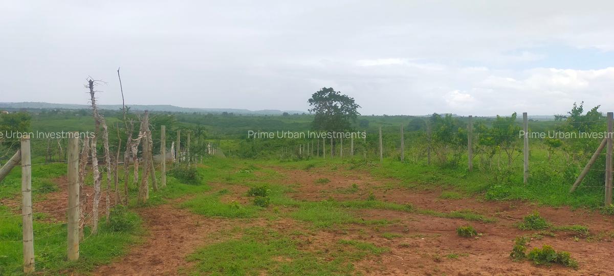 21 ac Land at Mavueni Mariakani Northern By - Pass Road - 17