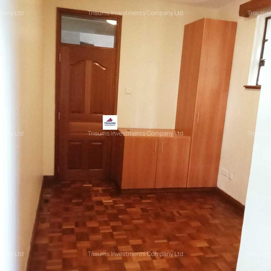 4 Bed Apartment with En Suite in Rhapta Road - 12