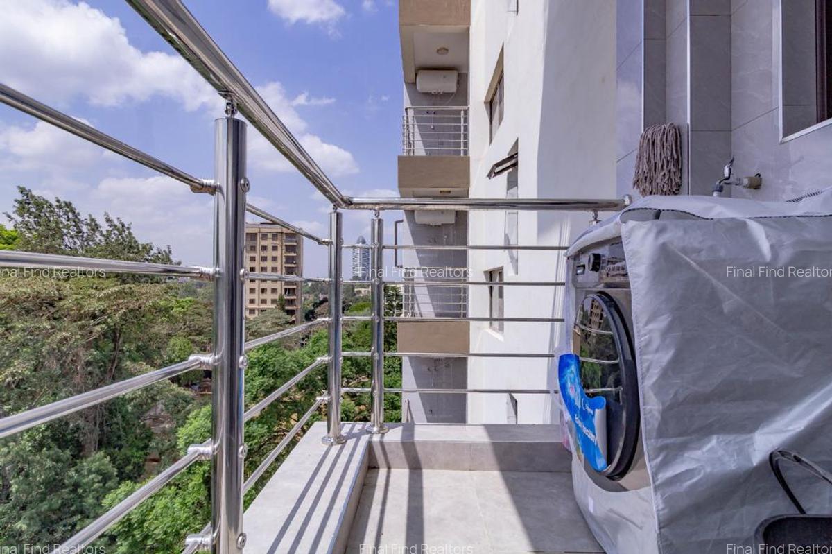 Furnished 3 Bed Apartment with En Suite in Riverside - 18