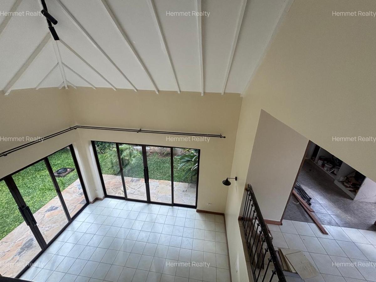 4 Bed Townhouse with En Suite in Kiambu Road - 4