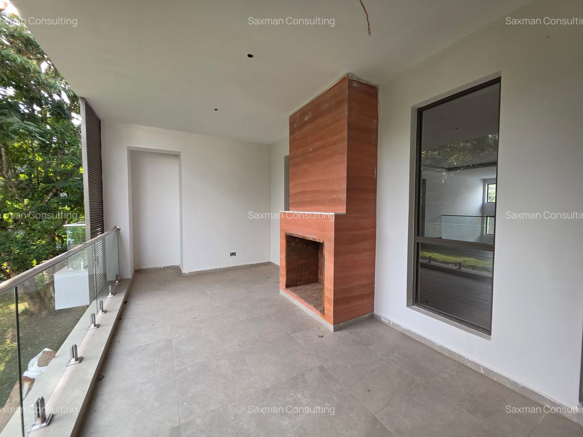 Land in Karen Hardy - 2