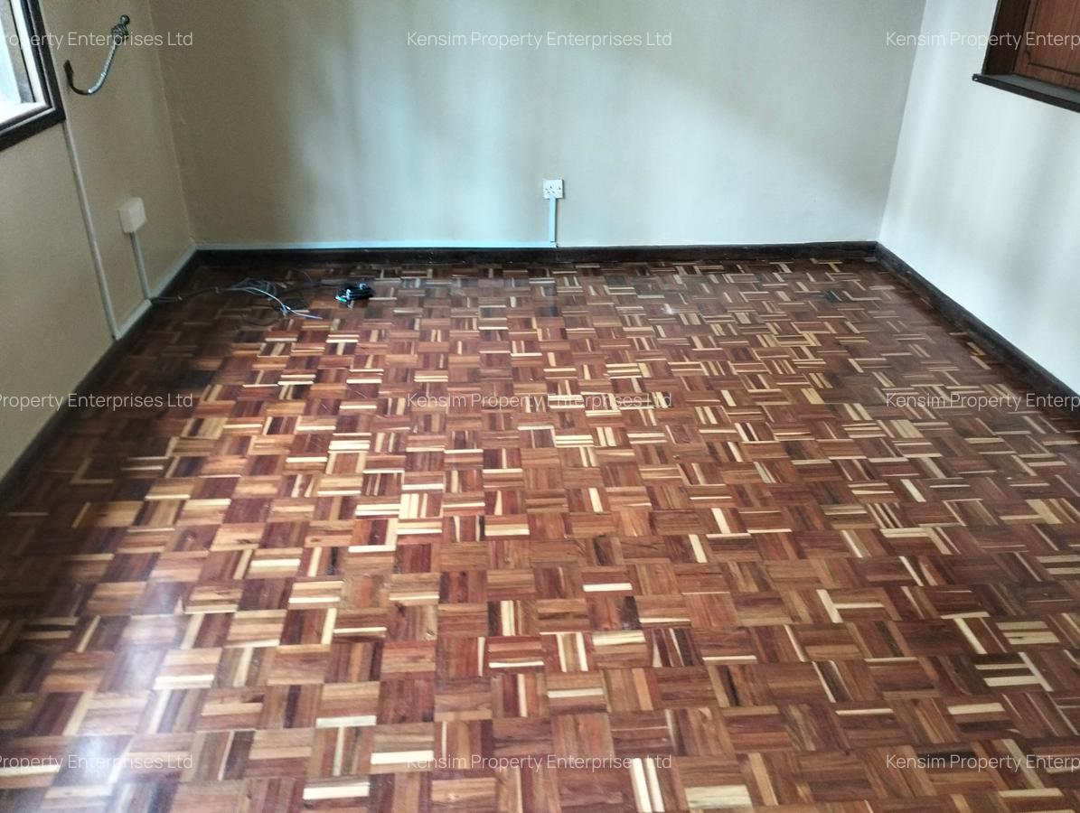 4 Bed Townhouse with En Suite in Kilimani - 12