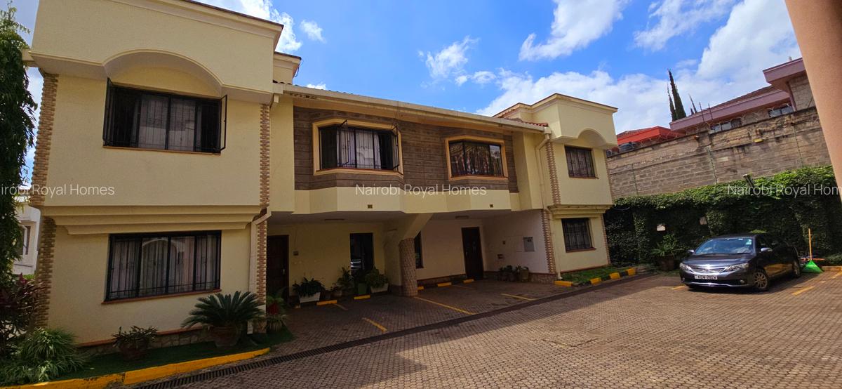 4 Bed Townhouse with En Suite at Grovelia Grove - 6