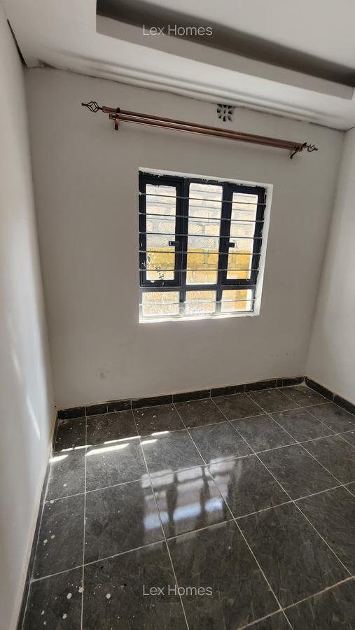 4 Bed House with En Suite at Kahuho - 13
