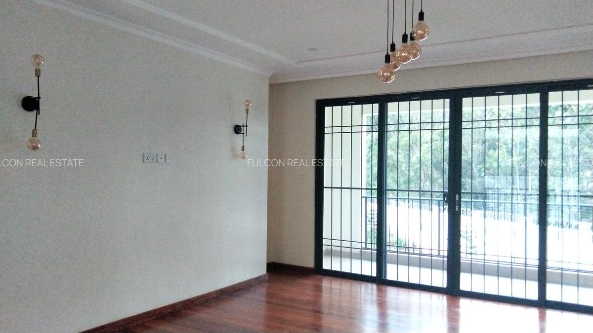 6 Bed Villa with En Suite in Loresho - 3