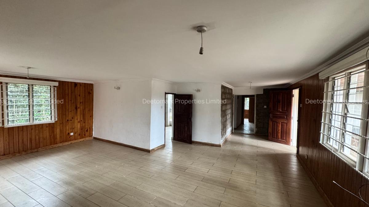 3 Bed House with En Suite at University Road - 10