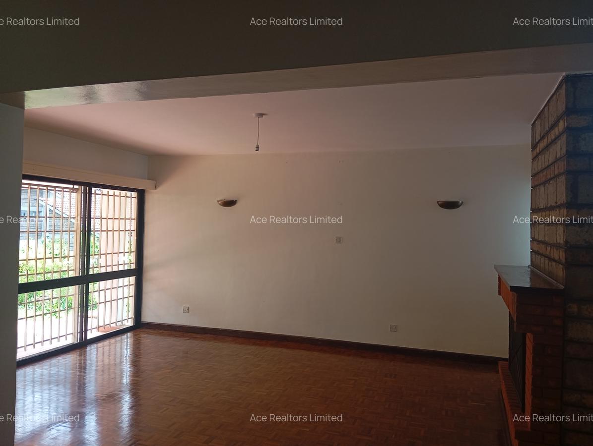 4 Bed Townhouse with En Suite at Laikipia Road - 6