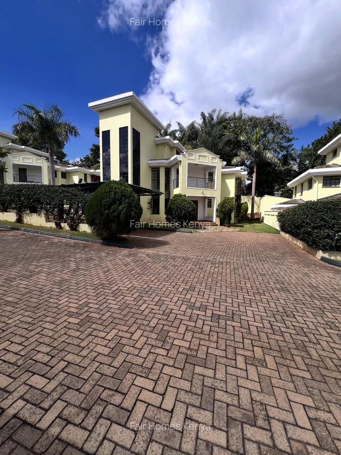 5 Bed Townhouse with En Suite at Lavington Maji Mazuri - 1