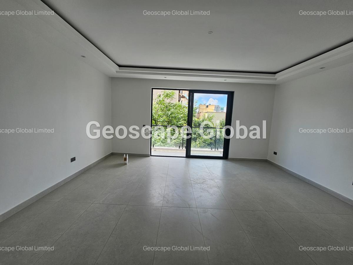 2 Bed Apartment with En Suite in Brookside - 1