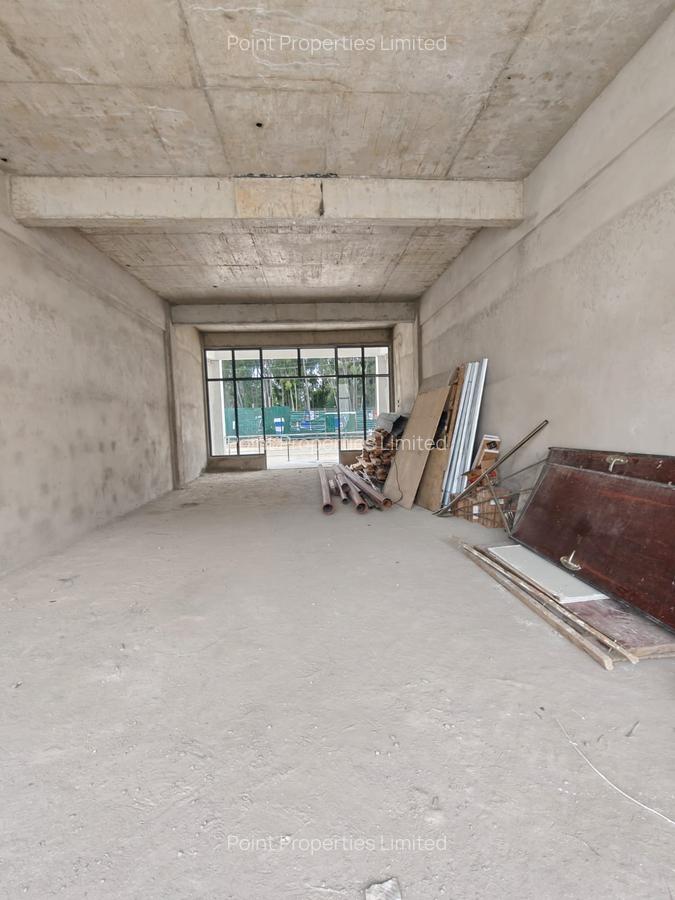 840 ft² Shop with Backup Generator in Karen - 4