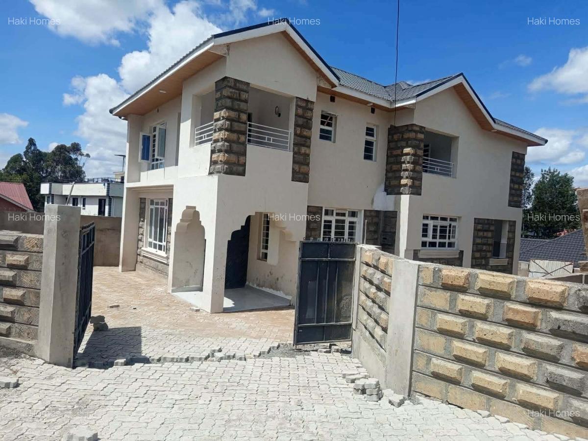 4 Bed House with En Suite at Olkeri - 2